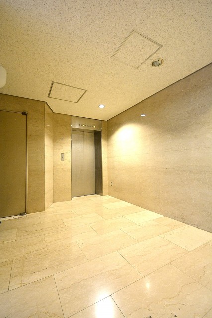 エレベーターホール
