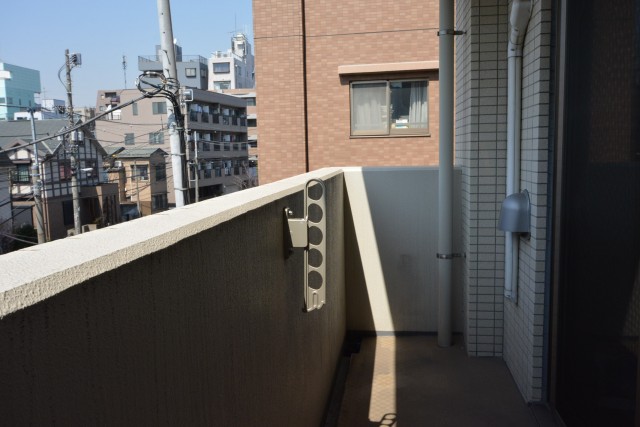 ウインドシティ中野　バルコニー