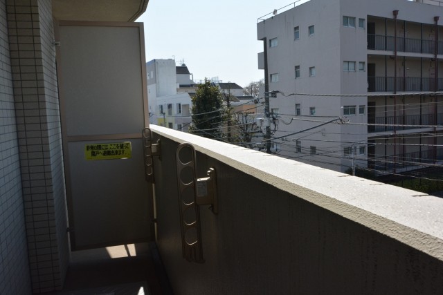 ウインドシティ中野　バルコニー