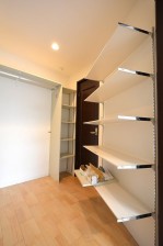 松涛マンション　2.76帖のウォークインクローゼット