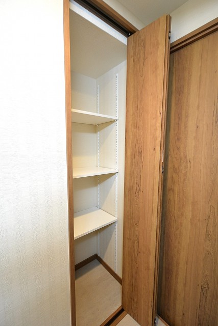 サニタリールーム　収納