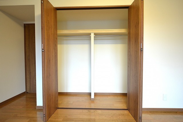 9.6帖のベッドルームのクローゼット
