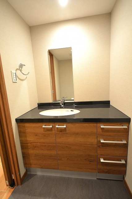 トイレの洗面台