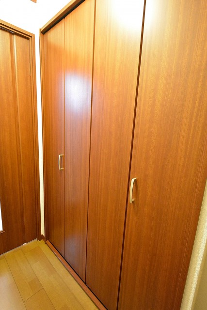 グランドパレス田町　シューズボックス