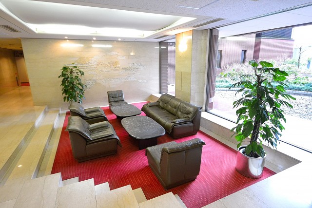 エントランスホール