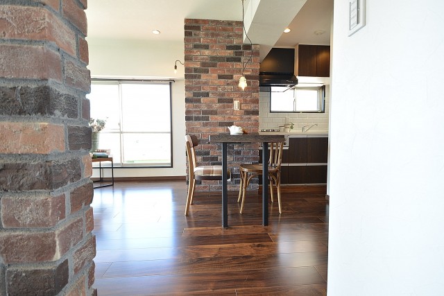 成城エコーハイツ　約10.2帖のＬＤＫ