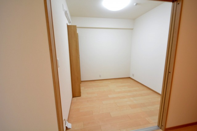 多摩川芙蓉ハイツ　洋室約4.5帖