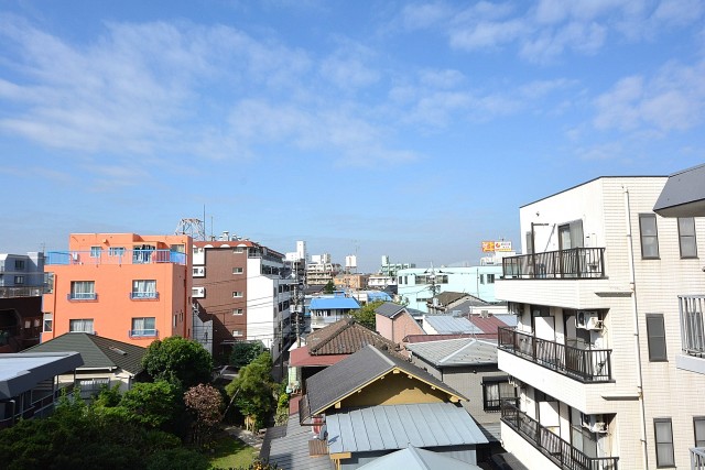 大森西サンハイツ　玄関前眺望