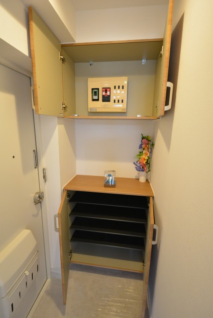 ハイネス文京本駒込　シューズボックス