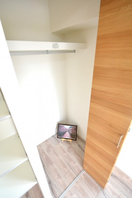 ハイネス文京本駒込　洋室収納