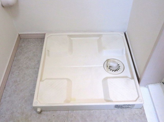 上馬ハイホーム　洗濯パン