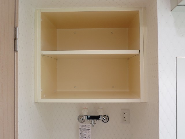 アルス世田谷シーゼ　リネン棚