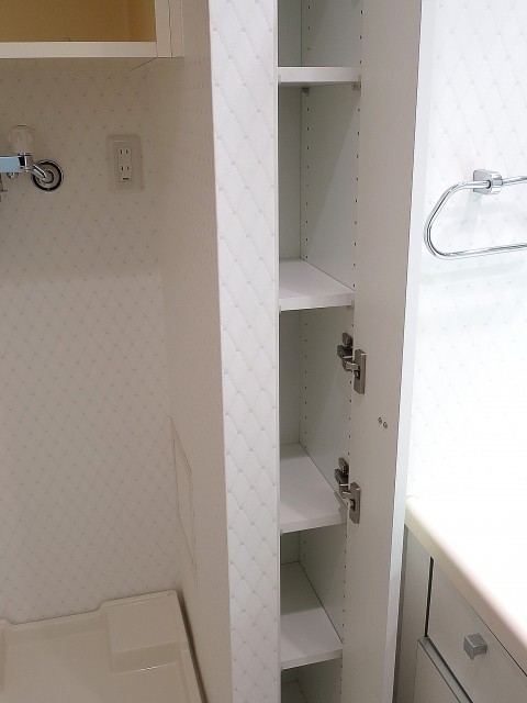 アルス世田谷シーゼ　リネン棚