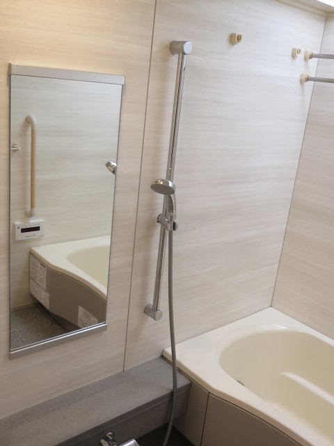 アルス世田谷シーゼ　浴室