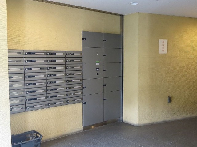 アルス世田谷シーゼ　エントランスホール