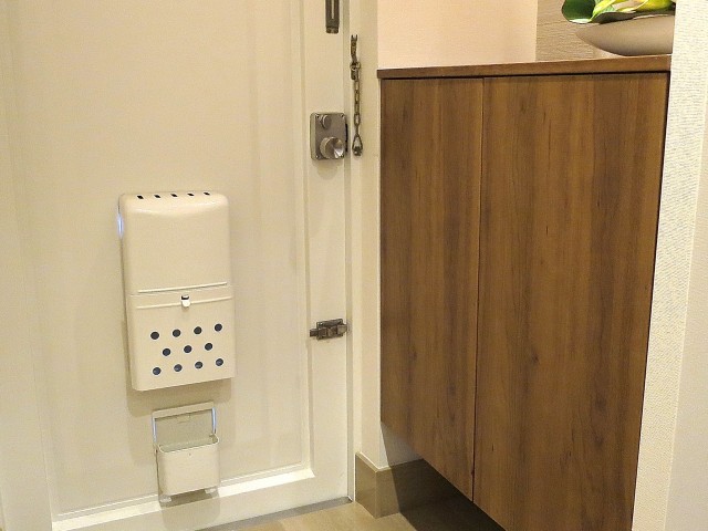 ライオンズマンション高田馬場　シューズBOX