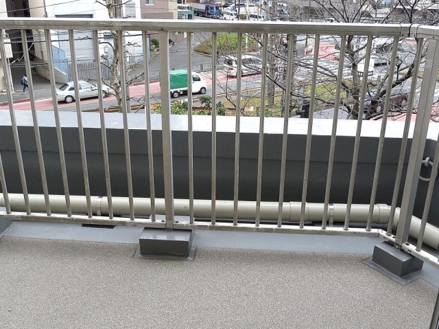 ニューライフ西早稲田　バルコニー