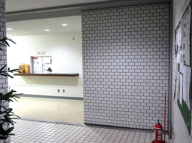 ニューライフ西早稲田　エントランスホール