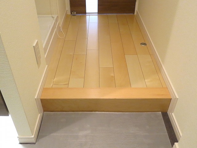 マンション目黒苑　玄関