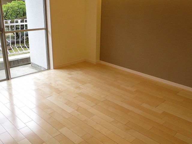 マンション目黒苑　洋室