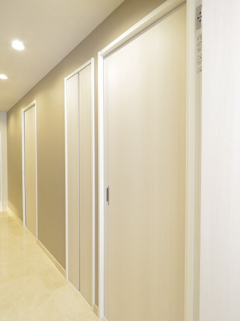 マンション南目黒苑　廊下
