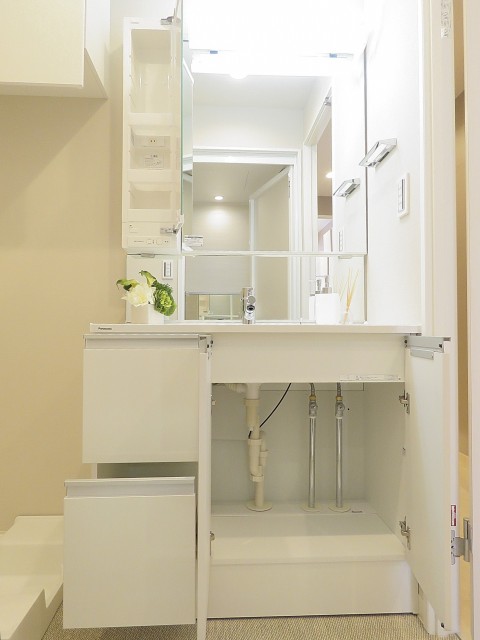 マンション南目黒苑　洗面化粧台