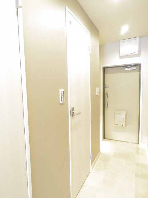 マンション南目黒苑　トイレ扉