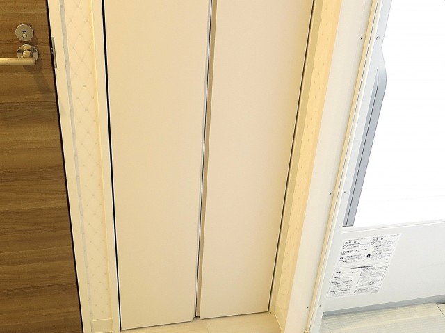 メゾンボア　リネン棚