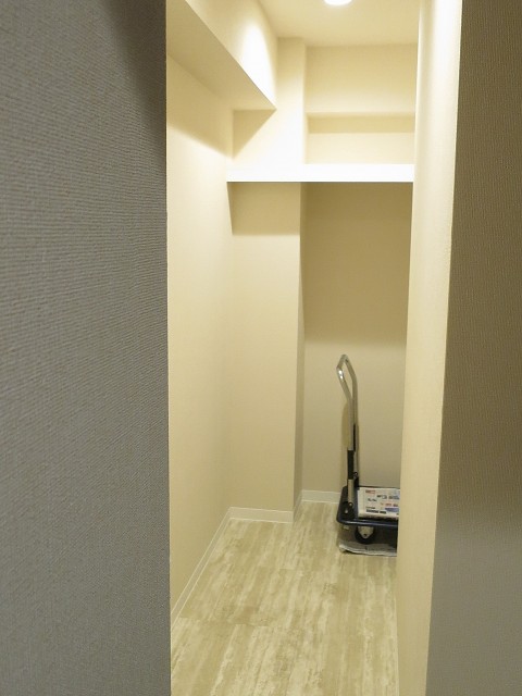 マンション南目黒苑　クロークルーム