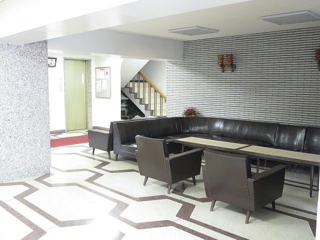 マンション南目黒苑　エントランスホール