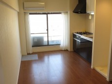 ハヤマビル ダイニングキッチン ハヤマビル ダイニングキッチン