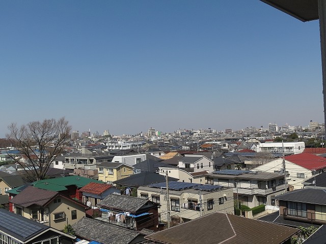 ハヤマビル　洋室6.5帖　眺望