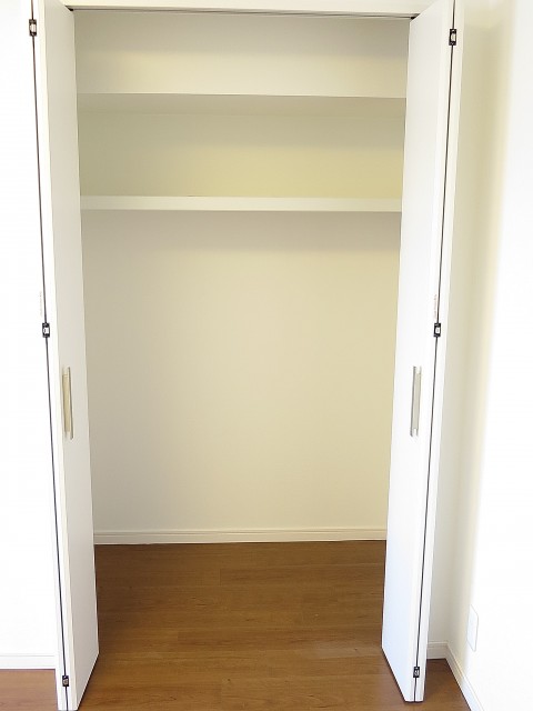 ハヤマビル　洋室クローゼット