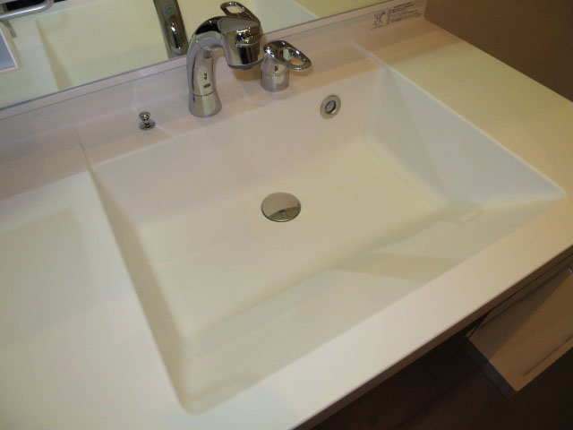 使い勝手良さそうな洗面化粧台