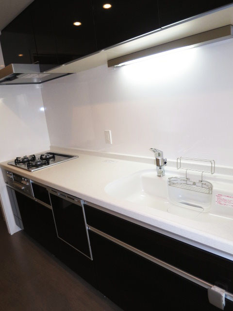 機能的なキッチン　食器洗浄機付です