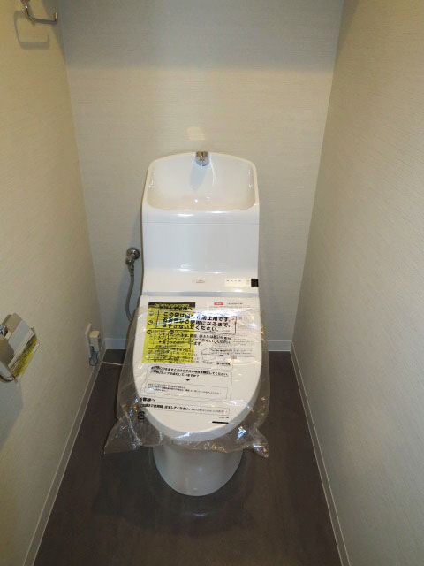 ウォシュレット付のトイレ