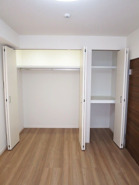 約6.0帖の洋室　収納