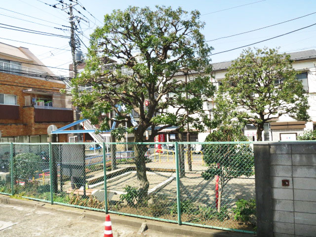 約6.0帖の洋室　窓からの眺め