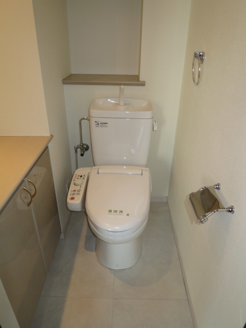 ウォシュレット付トイレ