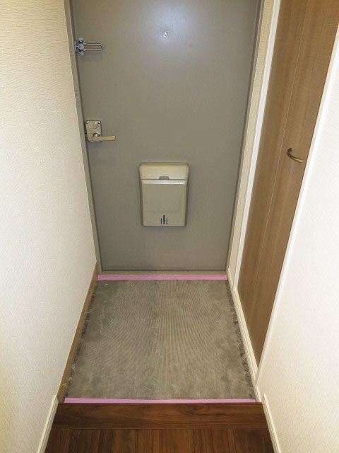 第23宮庭マンション　大容量シューズボックスがある玄関