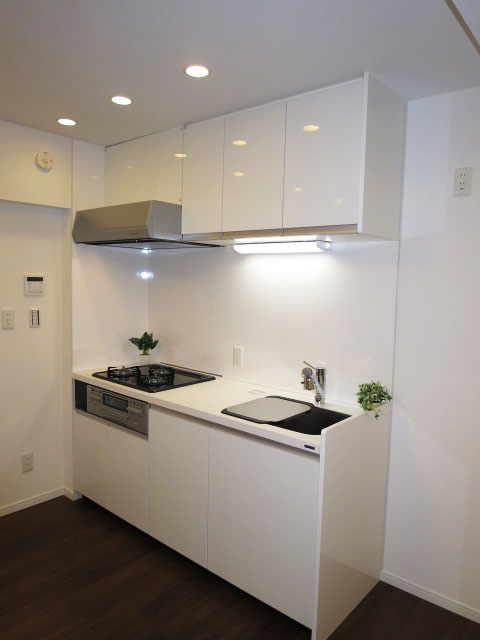 第23宮庭マンション　機能的なシステムキッチン