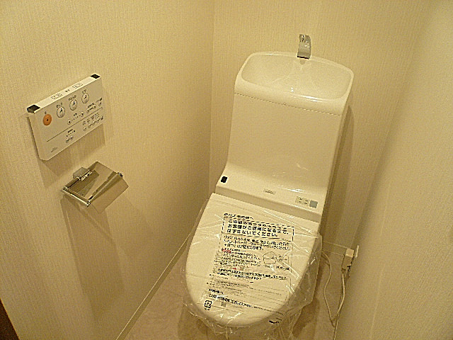 ウォシュレット付トイレ