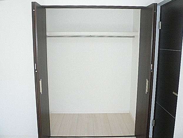 ビラ自由ヶ丘　クローゼット