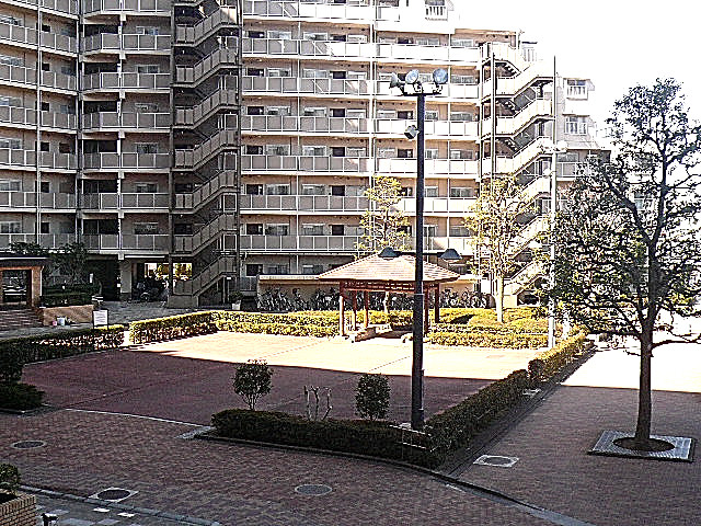 多摩川芙蓉ハイツ　広場