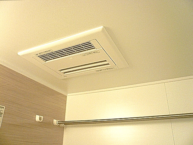 浴室換気乾燥機付き