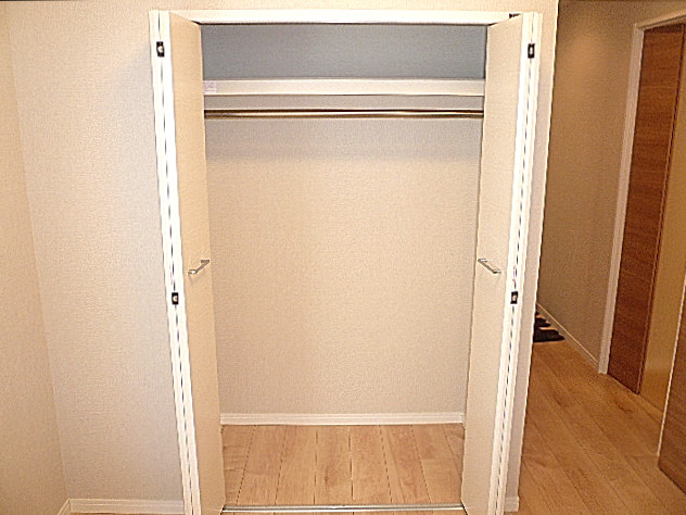 洋室4.5帖　クローゼット
