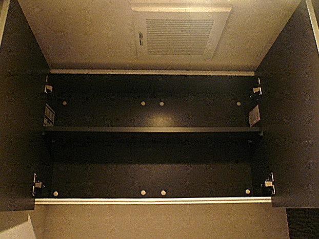 ジェイパーク目黒東山　吊戸棚