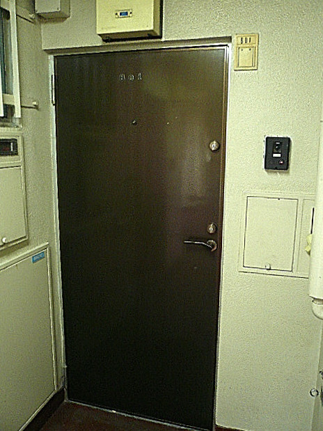 六本木ハイツ　玄関801