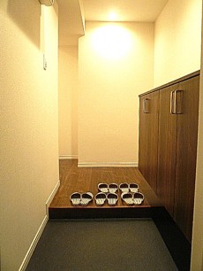 マンション池尻　玄関ホール