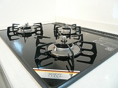 マンション池尻　3口コンロ